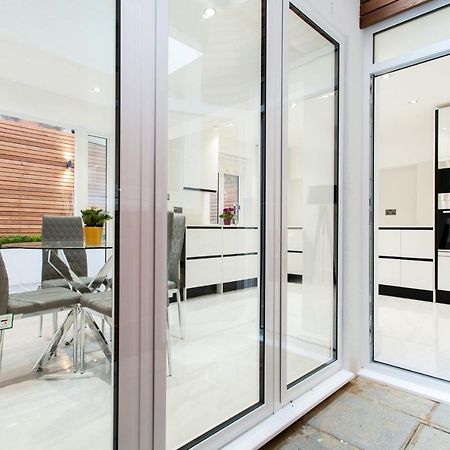Apartamento Luxury Escapes @ London Victoria Exterior foto